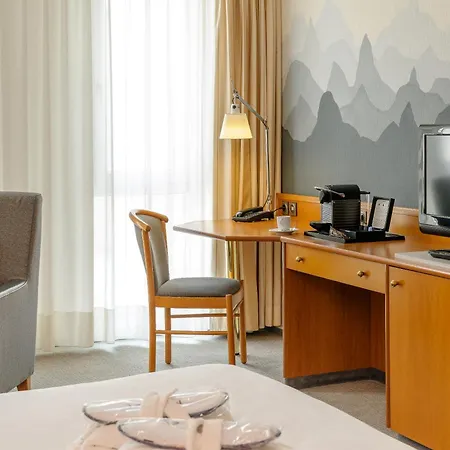 Novotel Am Konzerthaus 4*