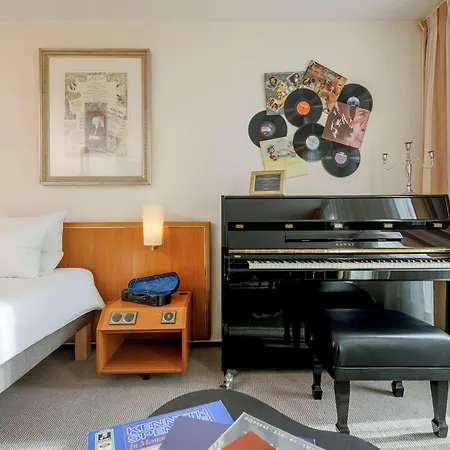 Novotel Am Konzerthaus Szálloda 4*