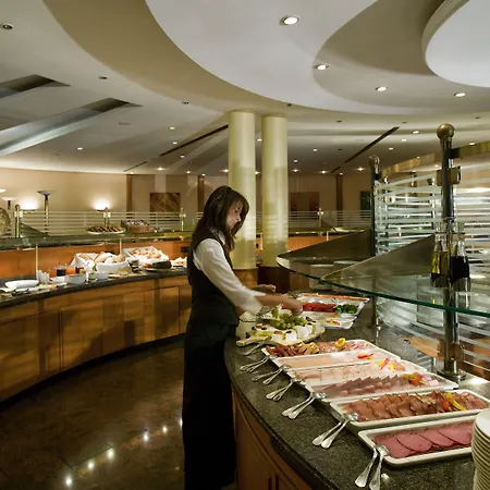 Novotel Am Konzerthaus 4*