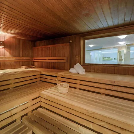 Hotel Novotel Am Konzerthaus 4*