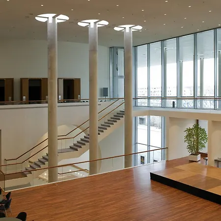 Novotel Am Konzerthaus Szálloda 4*