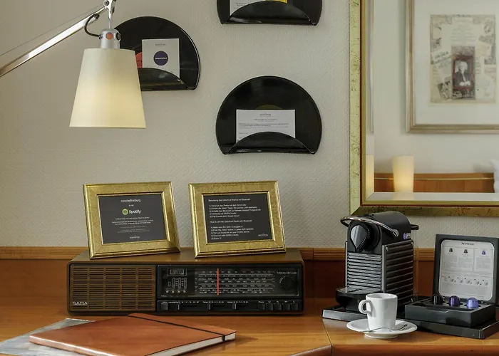 Hotel Novotel Am Konzerthaus 4*