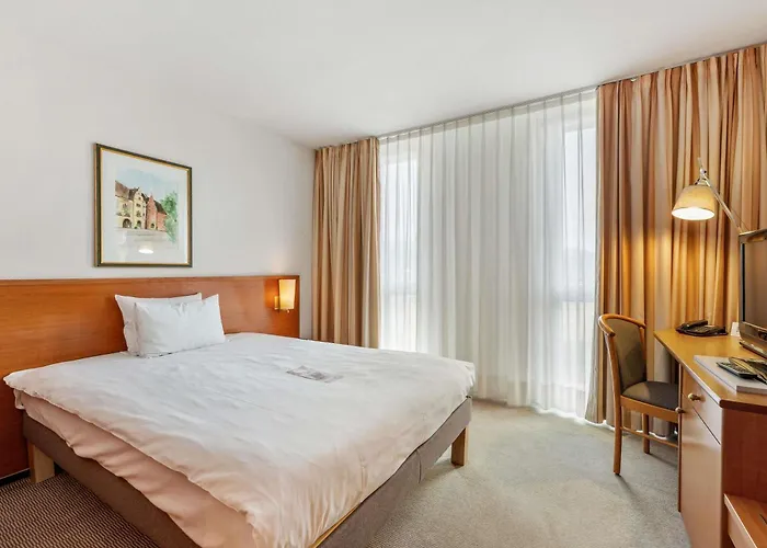 Novotel Am Konzerthaus 4*