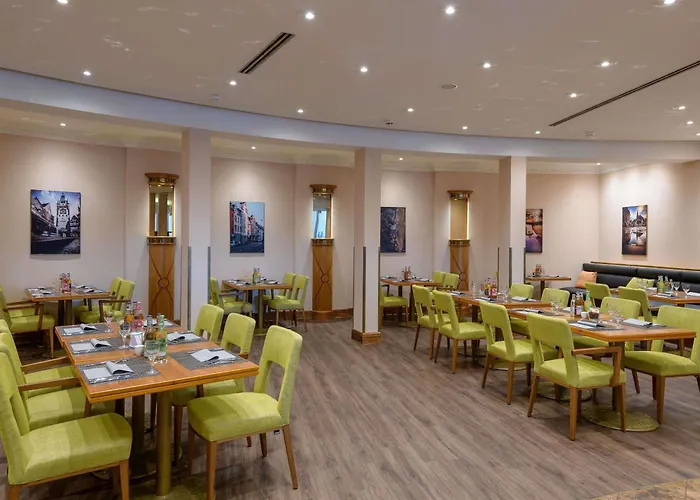 Отель Novotel Am Konzerthaus